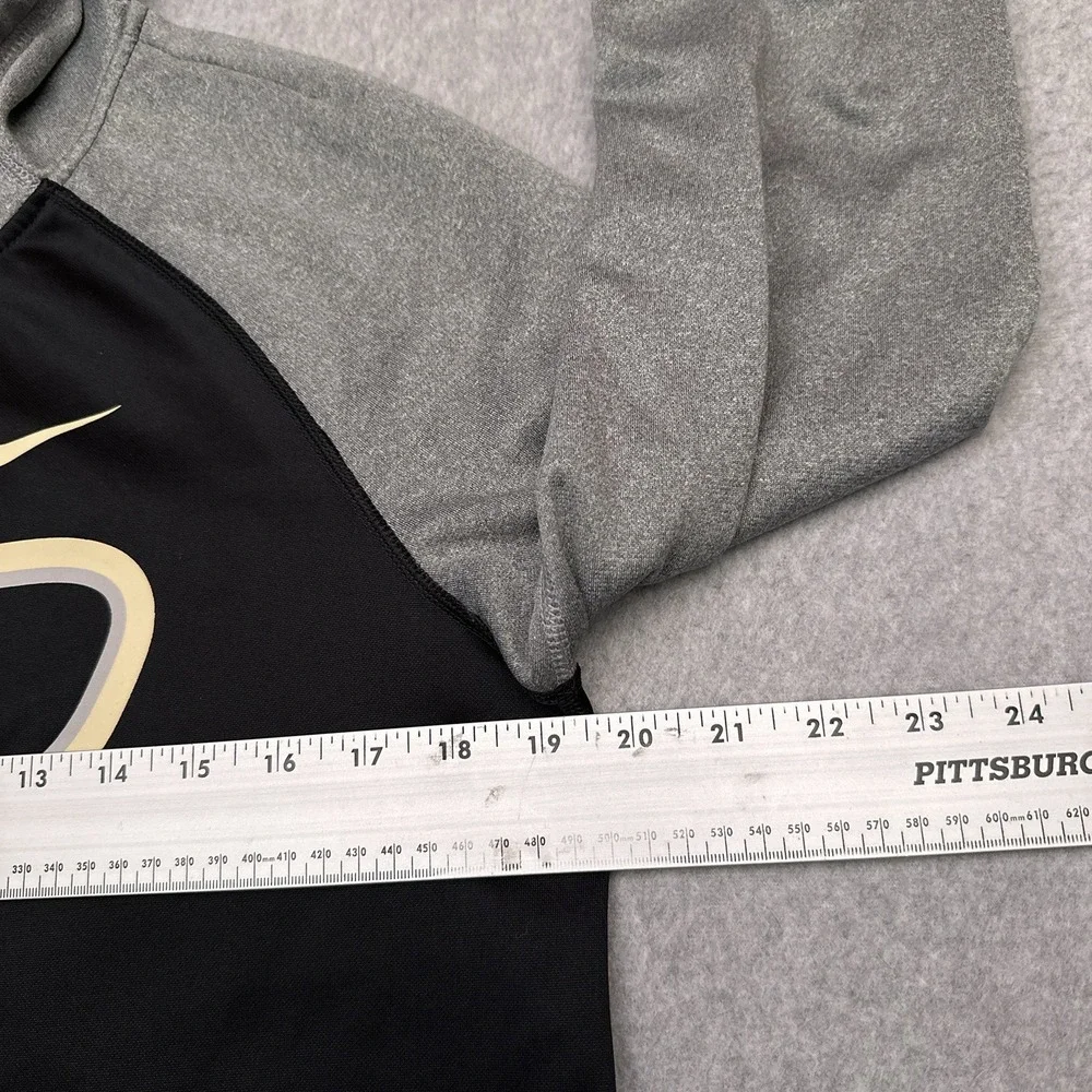 Nike Hoodie Purdue Boilermakers Women's Medium Therma-Fit Fleece Pullover NCAA‎
